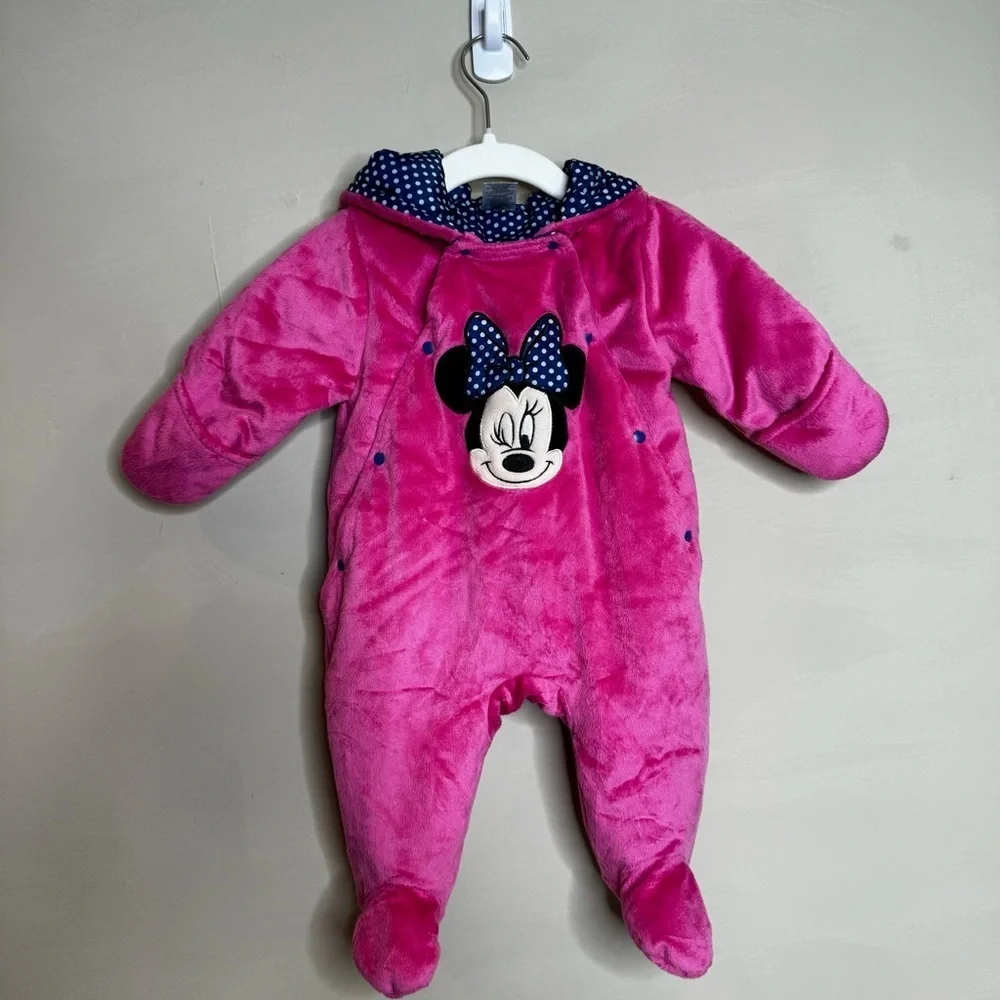 Disney Minnie Mouse Hot Pink Bunting Baby size 0-3 months